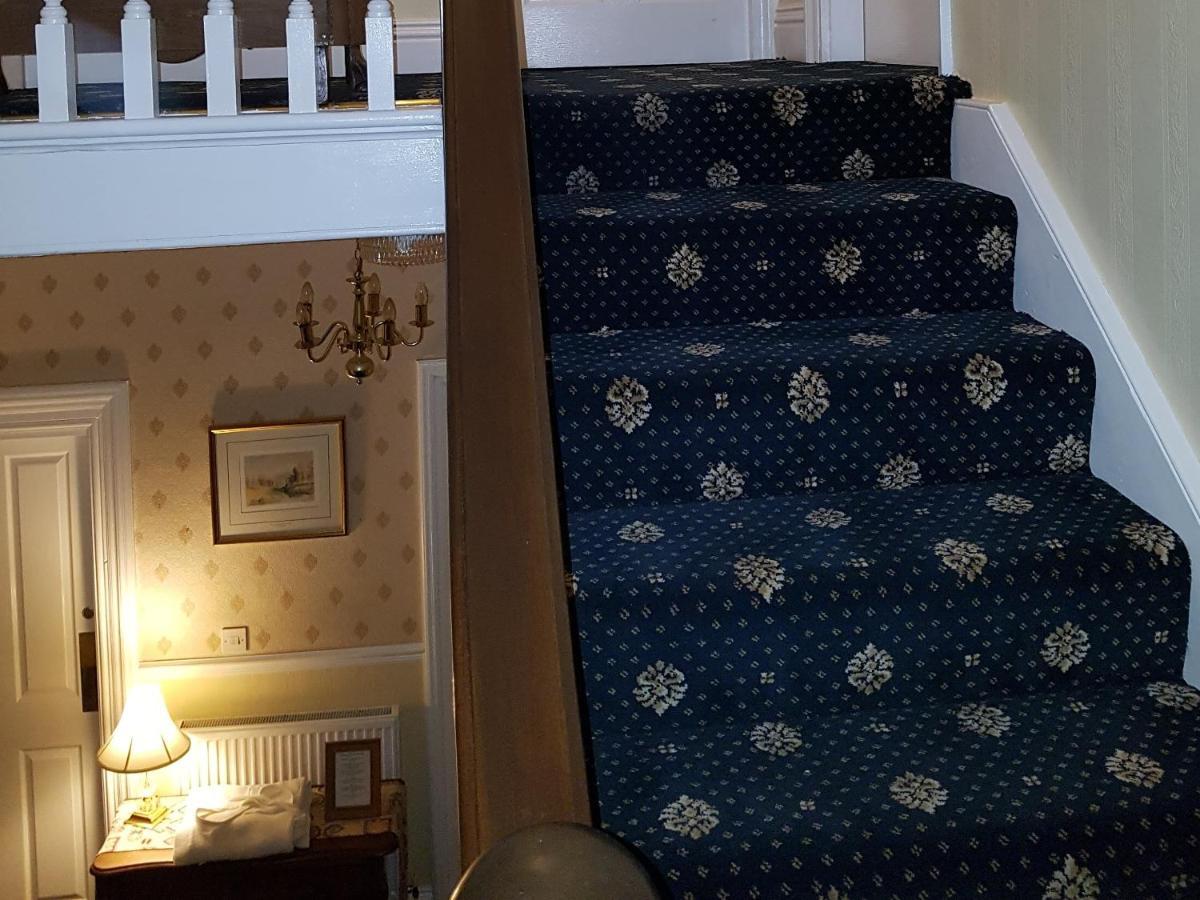 Crescent Lodge Guest House Whitby Eksteriør billede