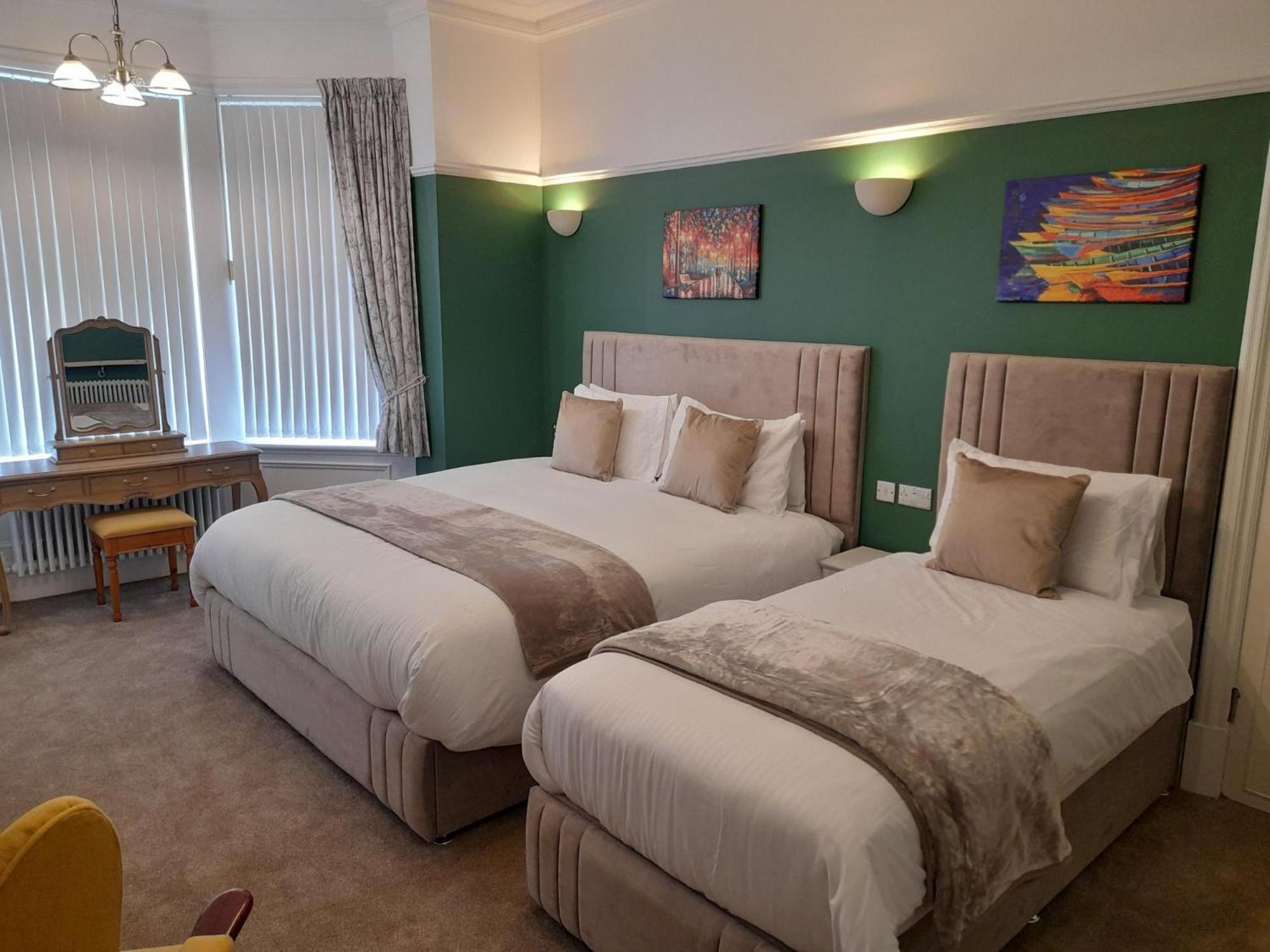 Crescent Lodge Guest House Whitby Værelse billede