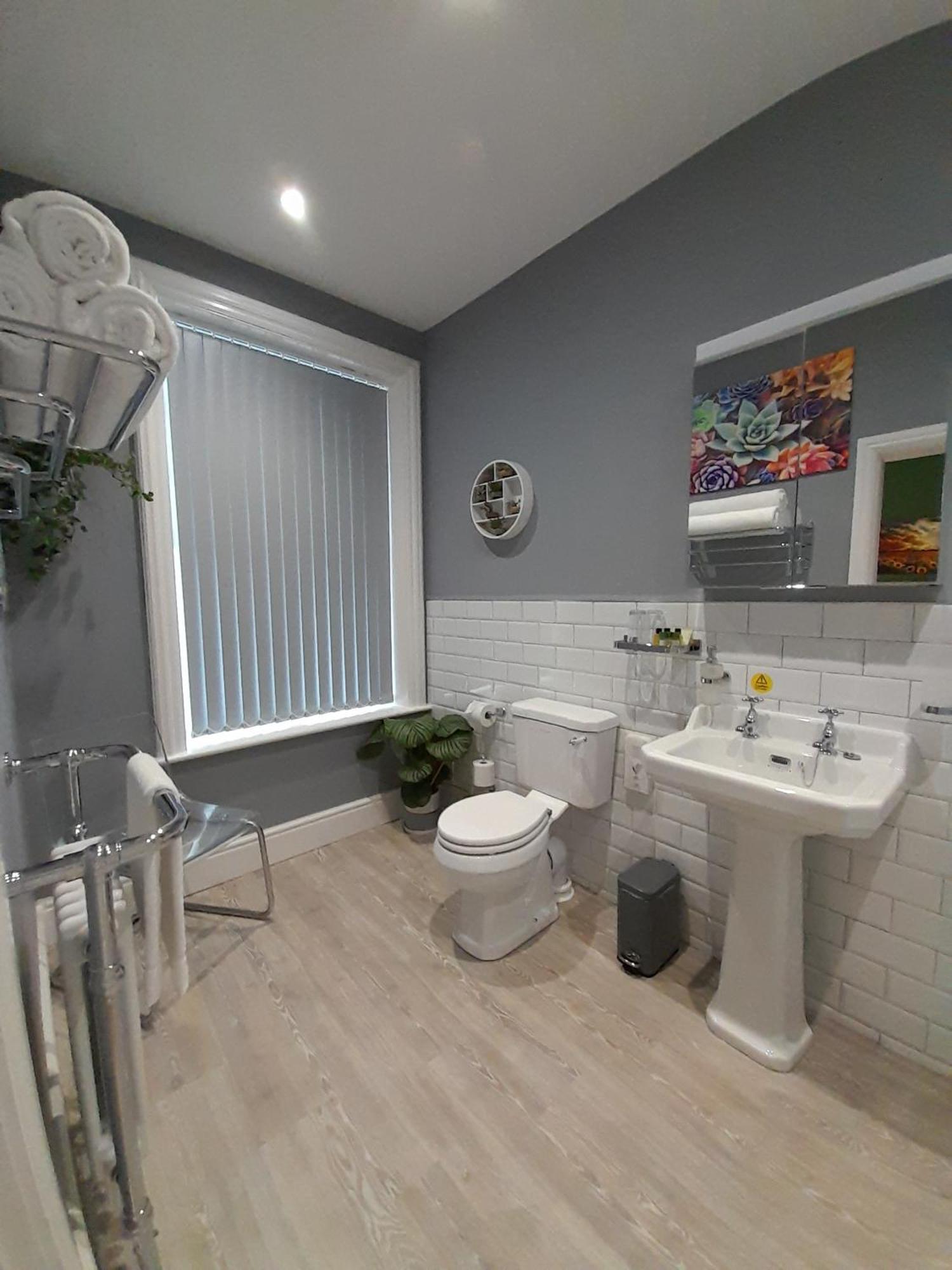 Crescent Lodge Guest House Whitby Værelse billede